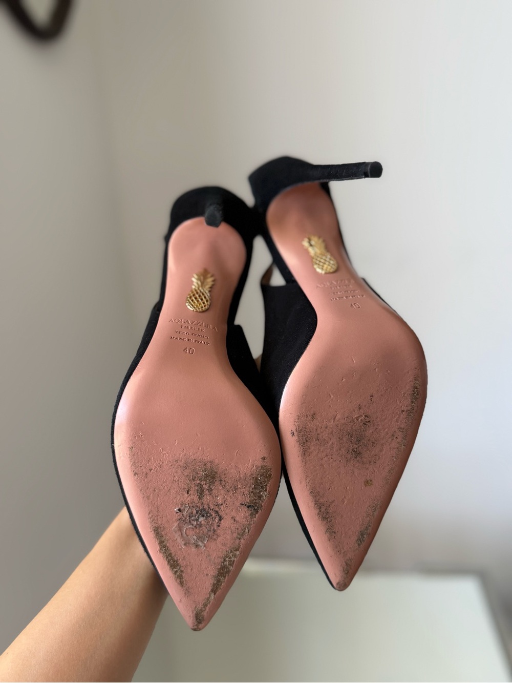 Like New AQUAZZURA Deneuve Bow Tie 105 suede pumps 40 $980 - Picture 13 of 13